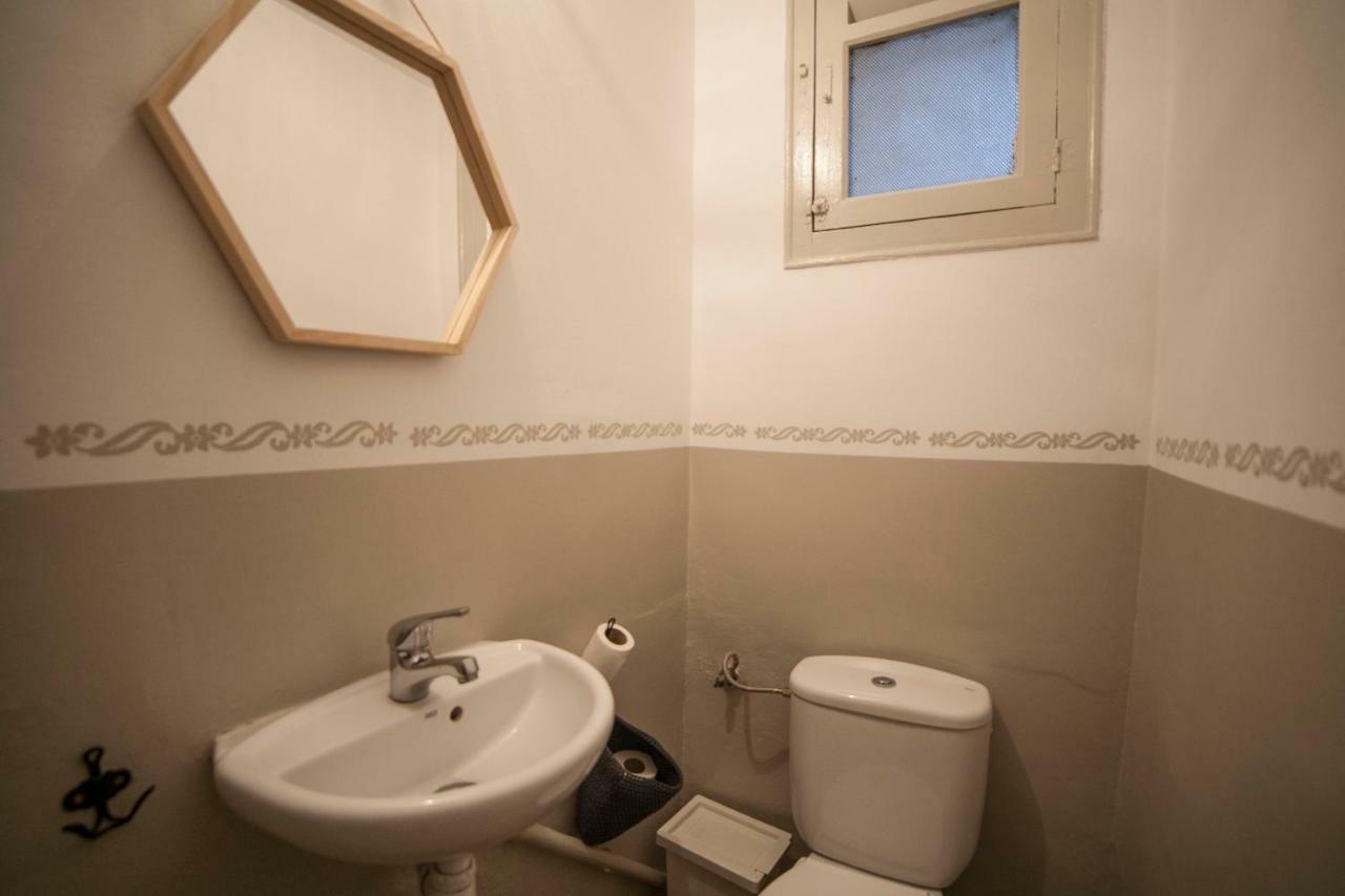 B21-Apartamento Modernista Para Grupos Barcelona Eksteriør bilde
